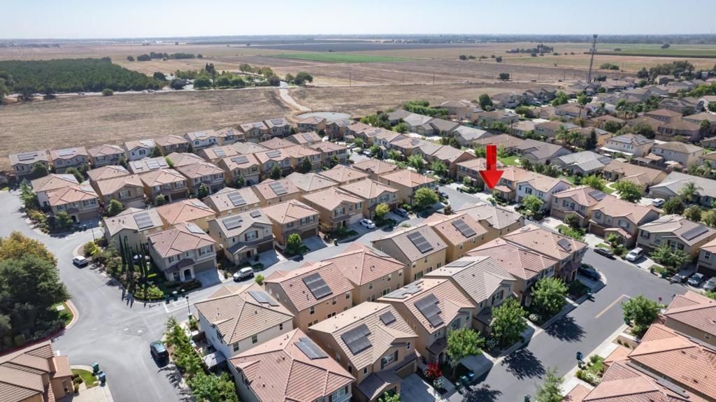 Image 47 of property listing at Address unavailable.