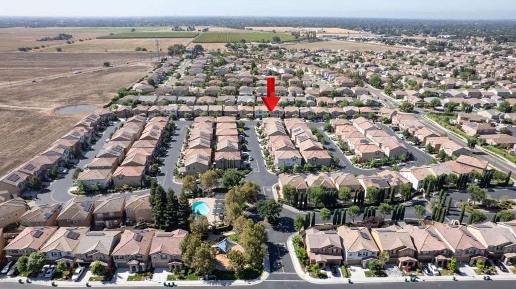 Image 53 of property listing at Address unavailable.