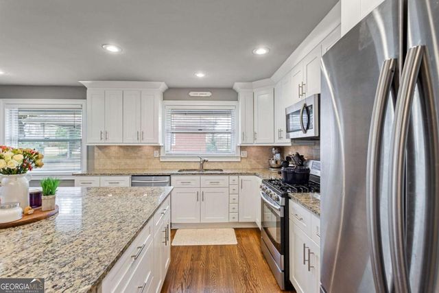 852 Frances Drive SE, Smyrna, GA 30080