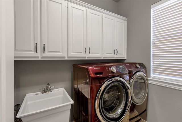 8406 Bridgewater Drive, Rowlett, TX 75088