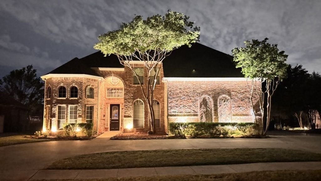 8406 Bridgewater Drive, Rowlett, TX 75088