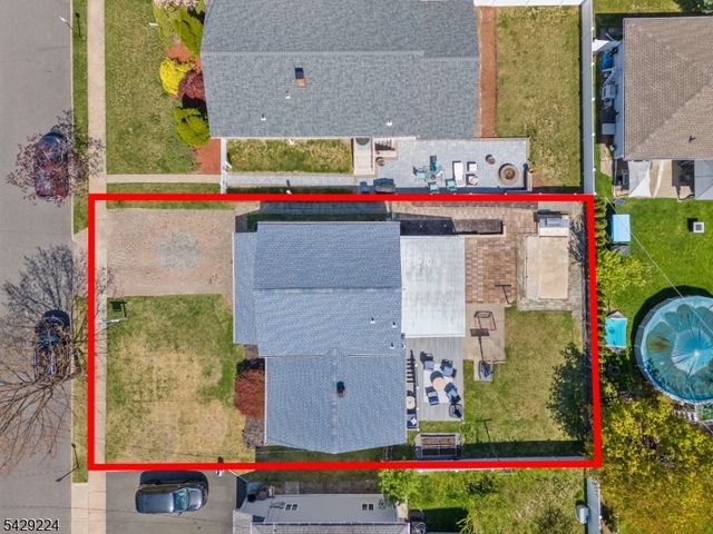 11 Barbara Dr, Clifton City, NJ 07013