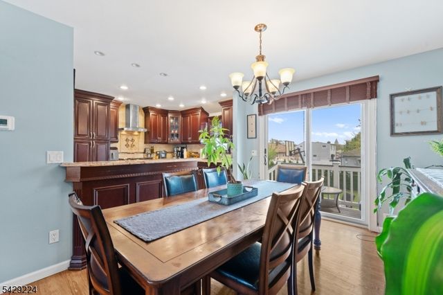 11 Barbara Dr, Clifton City, NJ 07013
