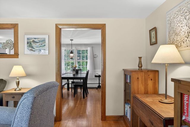 35 Joe Lincoln Rd, Harwich, MA 02671