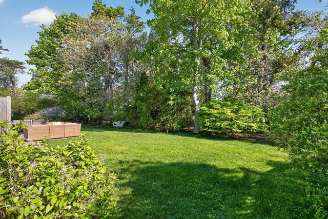 35 Joe Lincoln Rd, Harwich, MA 02671