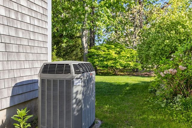 35 Joe Lincoln Rd, Harwich, MA 02671