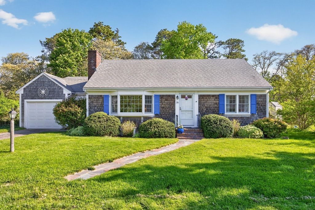 35 Joe Lincoln Rd, Harwich, MA 02671
