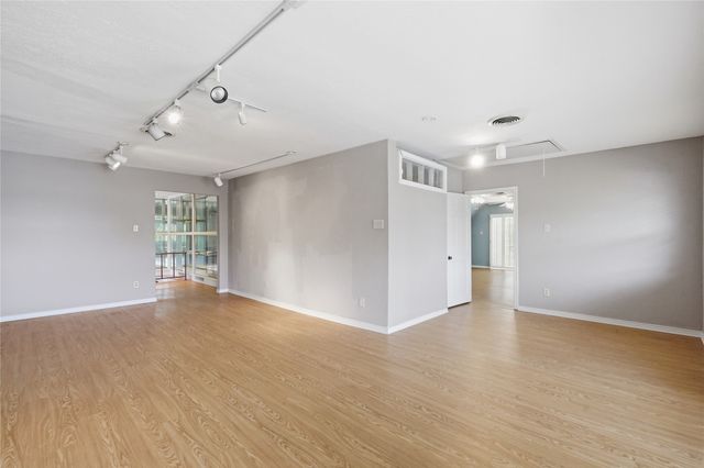 8960 Dickson Road, Fort Worth, TX 76179
