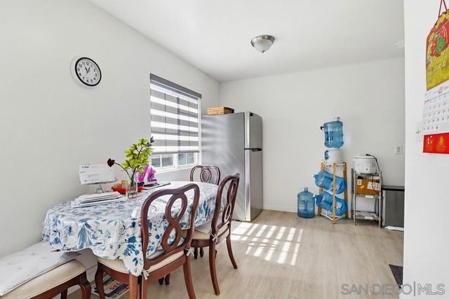 5436 Division St, San Diego, CA 92114