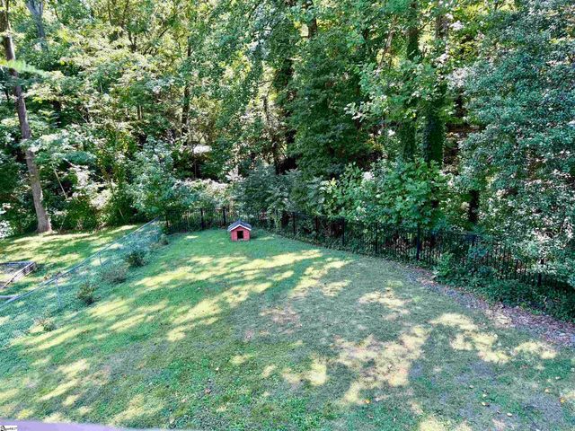 12 E Indian Trail, Taylors, SC 29687