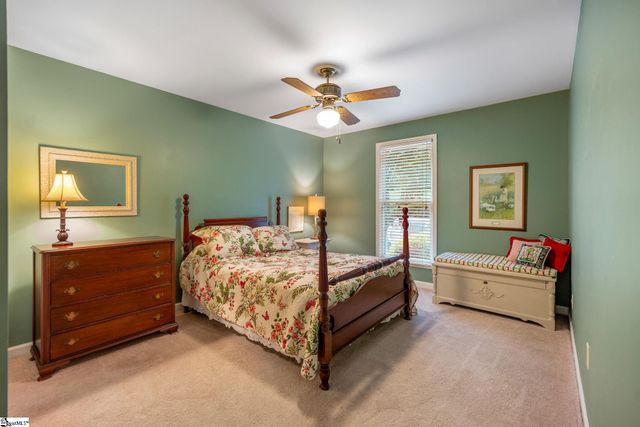 12 E Indian Trail, Taylors, SC 29687