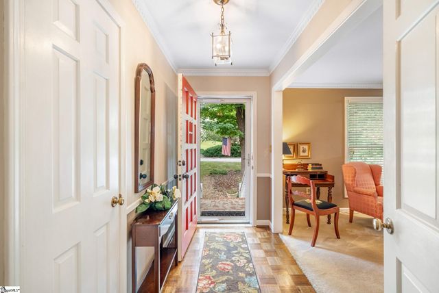 12 E Indian Trail, Taylors, SC 29687