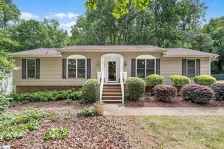 12 E Indian Trail, Taylors, SC 29687