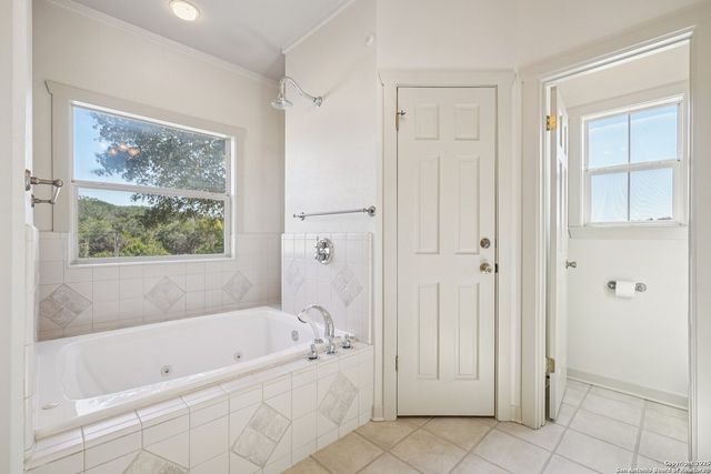 174 Cedar Rock Trail, Hunt, TX 78024