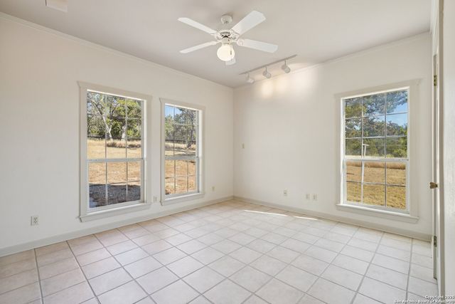 174 Cedar Rock Trail, Hunt, TX 78024