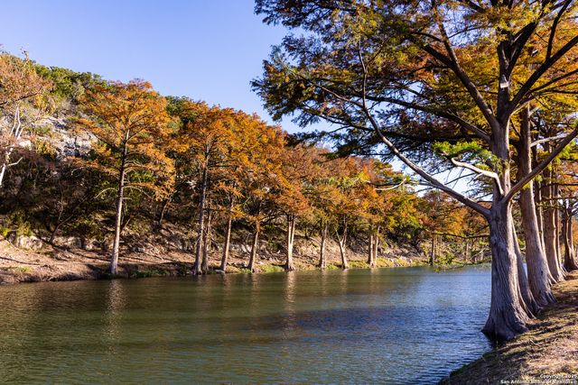 174 Cedar Rock Trail, Hunt, TX 78024