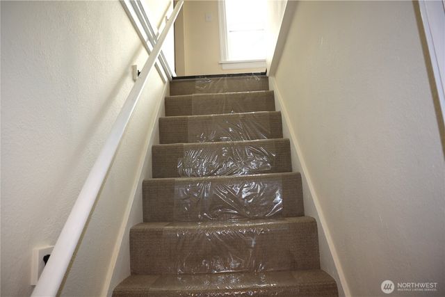 5229 S Thompson Avenue, Tacoma, WA 98408