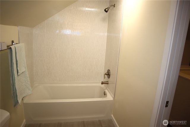 5229 S Thompson Avenue, Tacoma, WA 98408