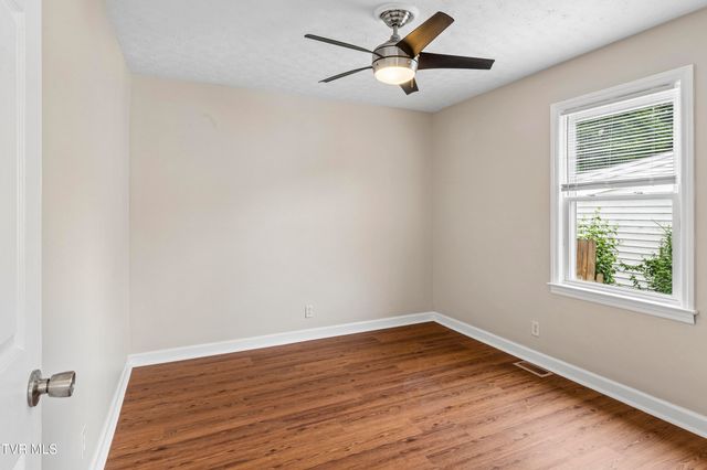 1457 Belmont Drive, Kingsport, TN 37664