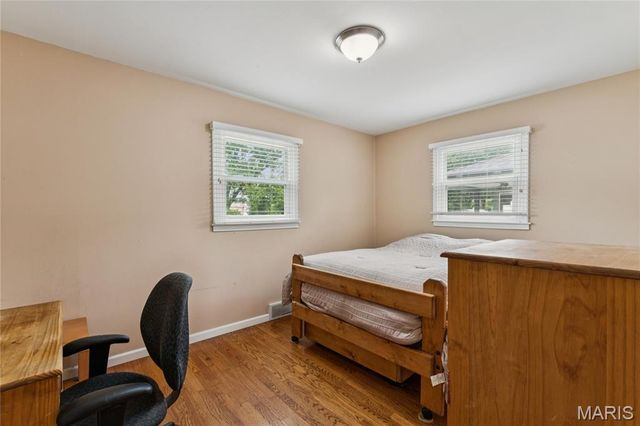 9516 Marbob Drive, St Louis, MO 63123