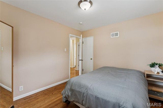 9516 Marbob Drive, St Louis, MO 63123