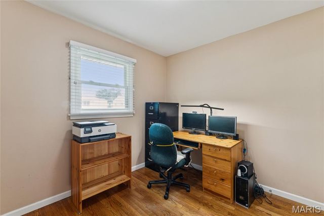 9516 Marbob Drive, St Louis, MO 63123