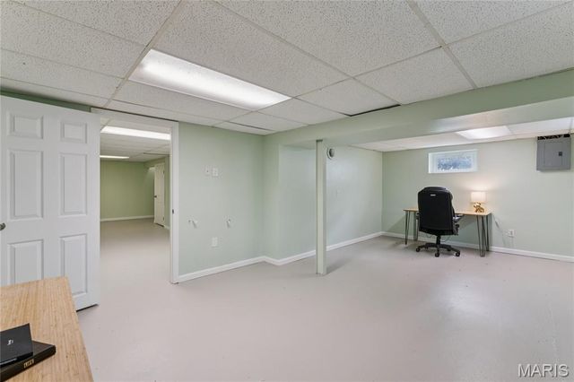 9516 Marbob Drive, St Louis, MO 63123