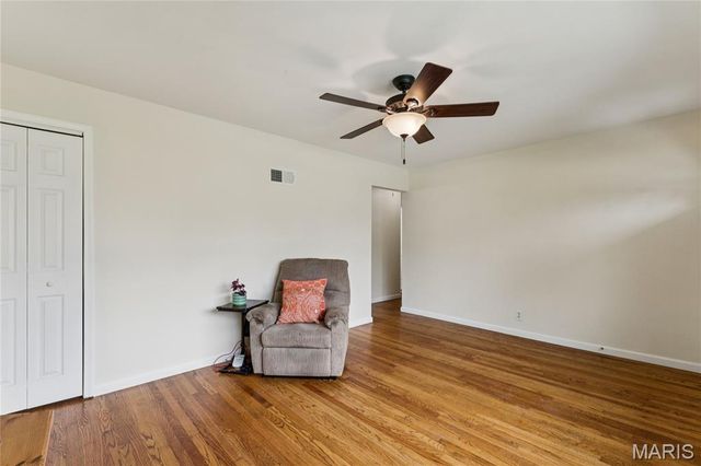 9516 Marbob Drive, St Louis, MO 63123