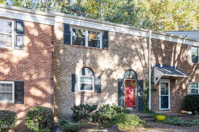 6379 New Market Way, Raleigh, NC 27615