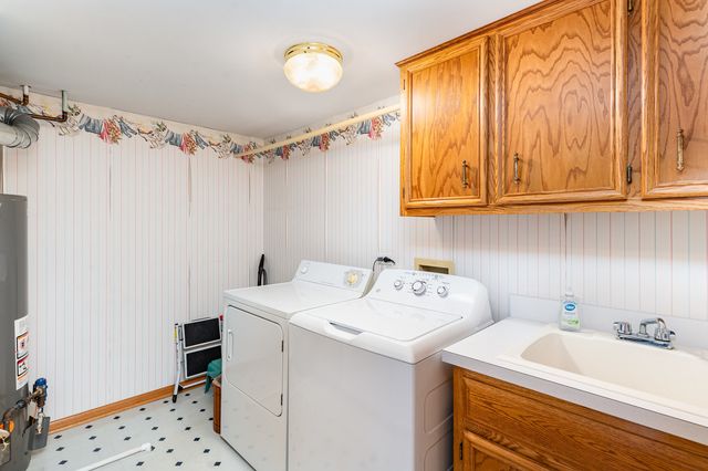 4920 W 134th Court 207, Crestwood, IL 60418