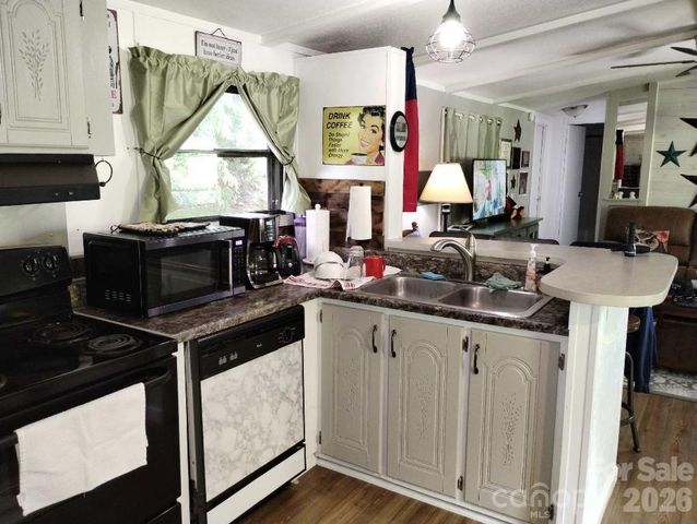 729 Don Felmet Road 2, Marshall, NC 28753