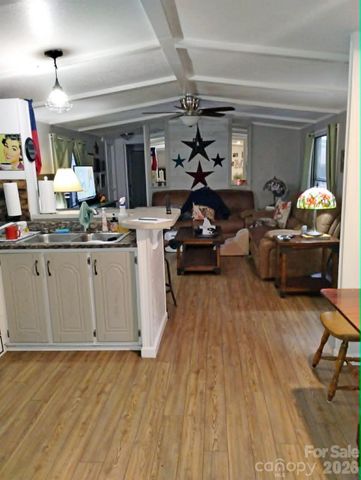 729 Don Felmet Road 2, Marshall, NC 28753