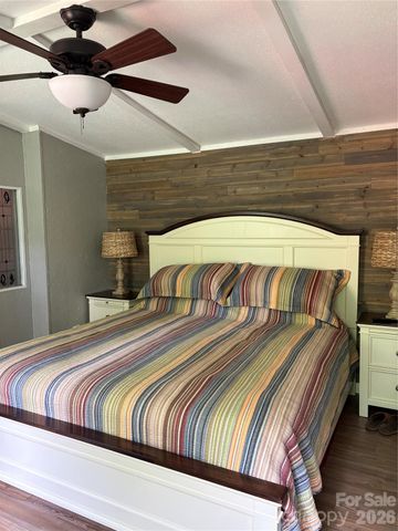 729 Don Felmet Road 2, Marshall, NC 28753