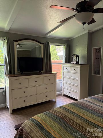 729 Don Felmet Road 2, Marshall, NC 28753