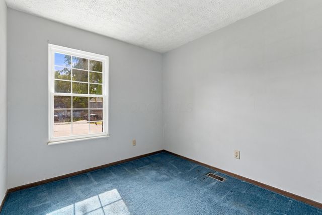 3167 Islington Court, Reynoldsburg, OH 43068