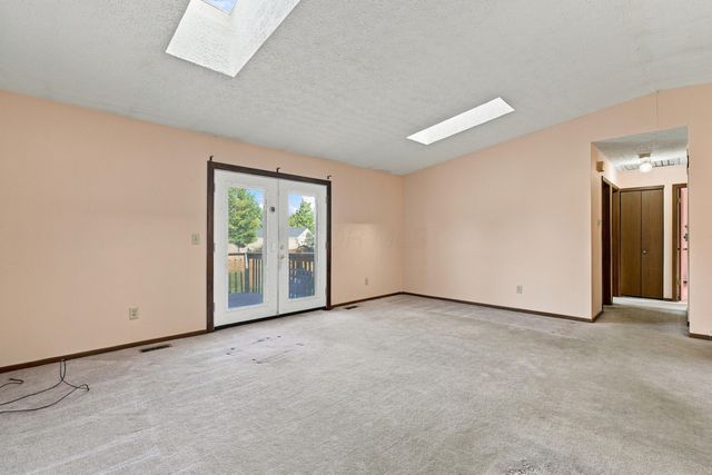 3167 Islington Court, Reynoldsburg, OH 43068