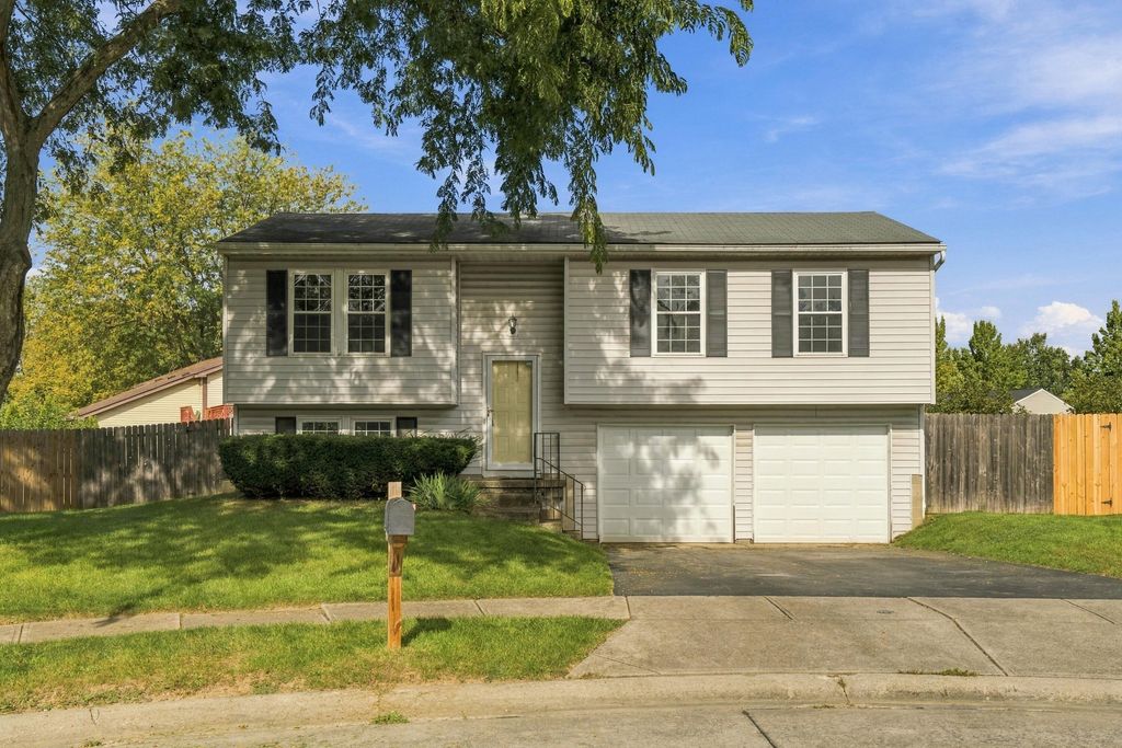 3167 Islington Court, Reynoldsburg, OH 43068