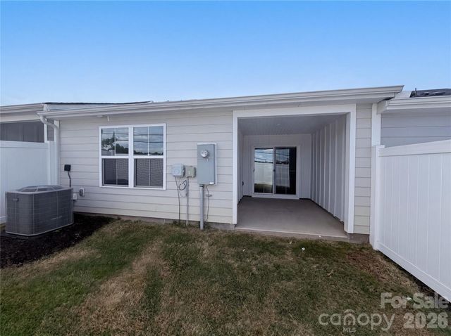 124 Kristin View Lane, Troutman, NC 28166