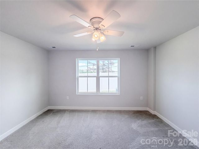124 Kristin View Lane, Troutman, NC 28166