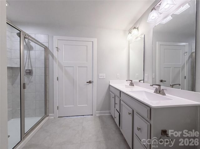 124 Kristin View Lane, Troutman, NC 28166