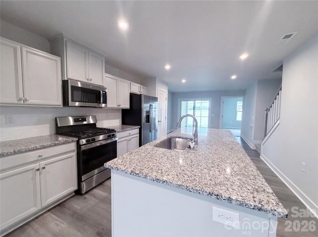124 Kristin View Lane, Troutman, NC 28166