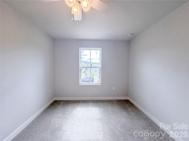 124 Kristin View Lane, Troutman, NC 28166