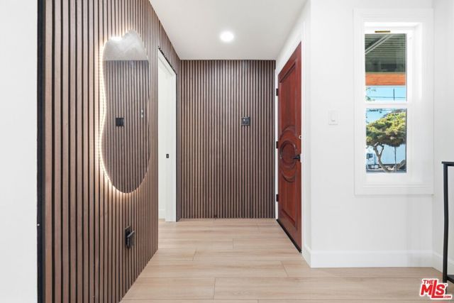 11934 S Van Ness Avenue, Hawthorne, CA 90250