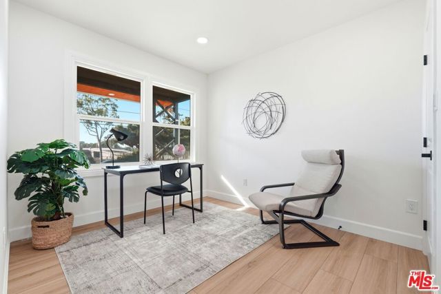 11934 S Van Ness Avenue, Hawthorne, CA 90250