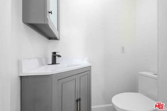 11934 S Van Ness Avenue, Hawthorne, CA 90250