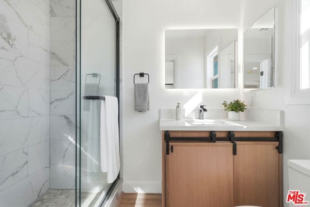 11934 S Van Ness Avenue, Hawthorne, CA 90250