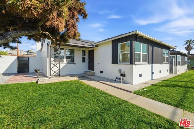 11934 S Van Ness Avenue, Hawthorne, CA 90250