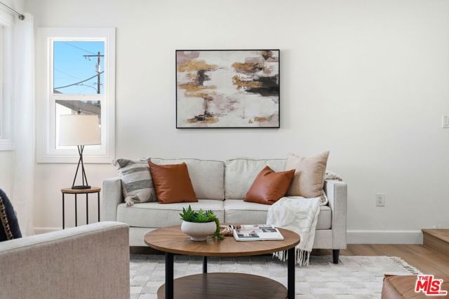 11934 S Van Ness Avenue, Hawthorne, CA 90250