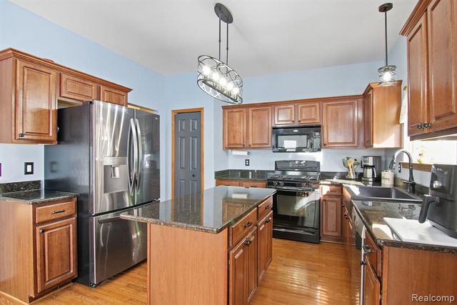 511 State Street, Oxford, MI 48371