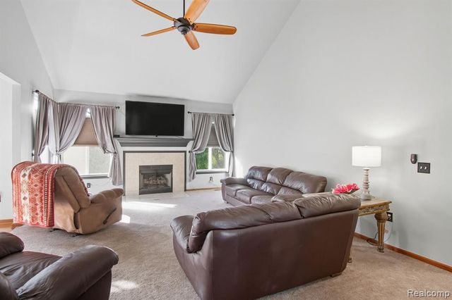 511 State Street, Oxford, MI 48371